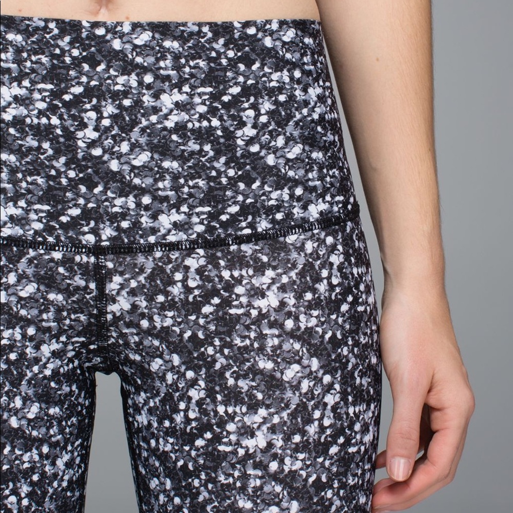 Lululemon Shine Tight Legging- Sequined Print